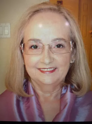 Tina Gomes